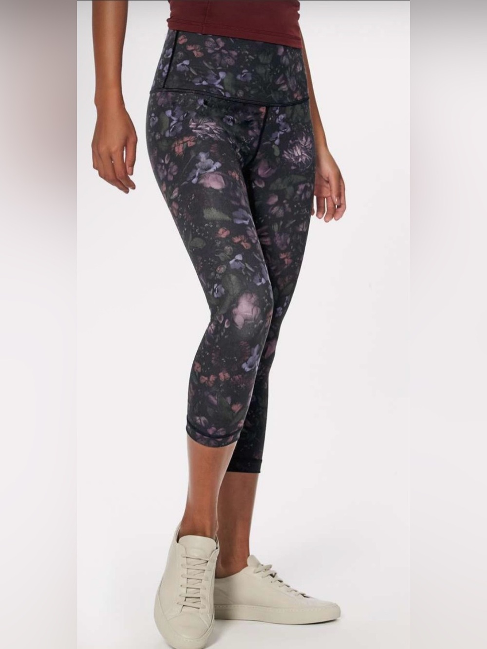 Lululemon Wunder Under Crop Hi Rise Luxtreme 21” in Frozen Flourish | Size 10